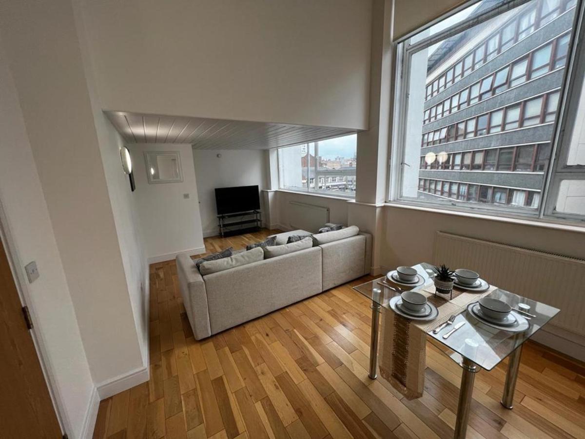 Stunning 2-Bed Apartment In Leicester With A Gym Exterior foto