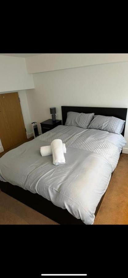 Stunning 2-Bed Apartment In Leicester With A Gym Exterior foto